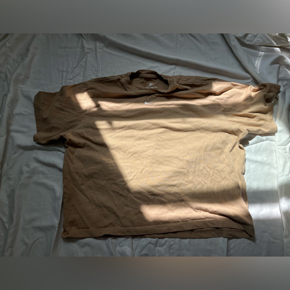 The Nike Tee loose fit